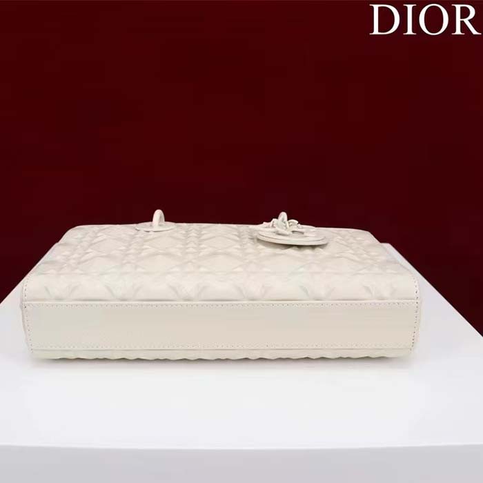 dior women cd medium d-joy bag latte cannage calfskin Di*m*nd motif