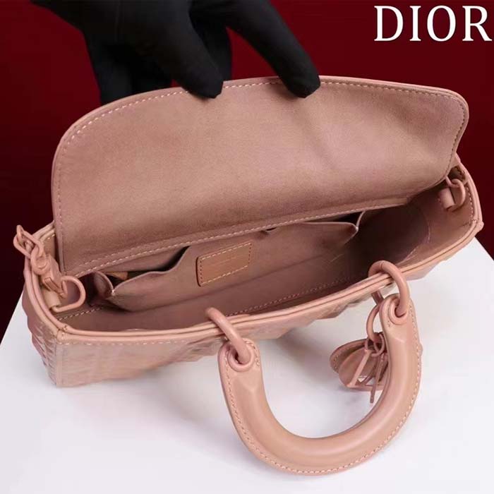 dior women cd medium d-joy bag rose des vents cannage calfskin Di*m*nd motif