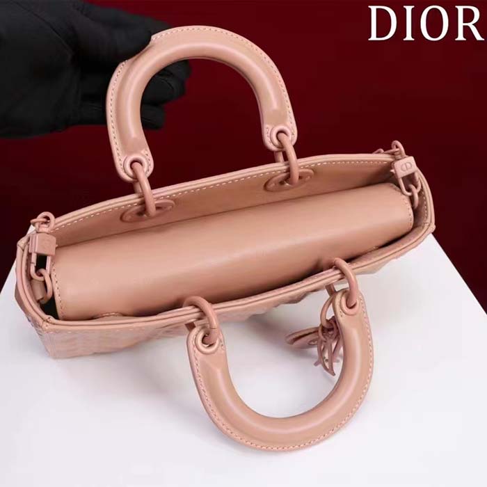 dior women cd medium d-joy bag rose des vents cannage calfskin Di*m*nd motif