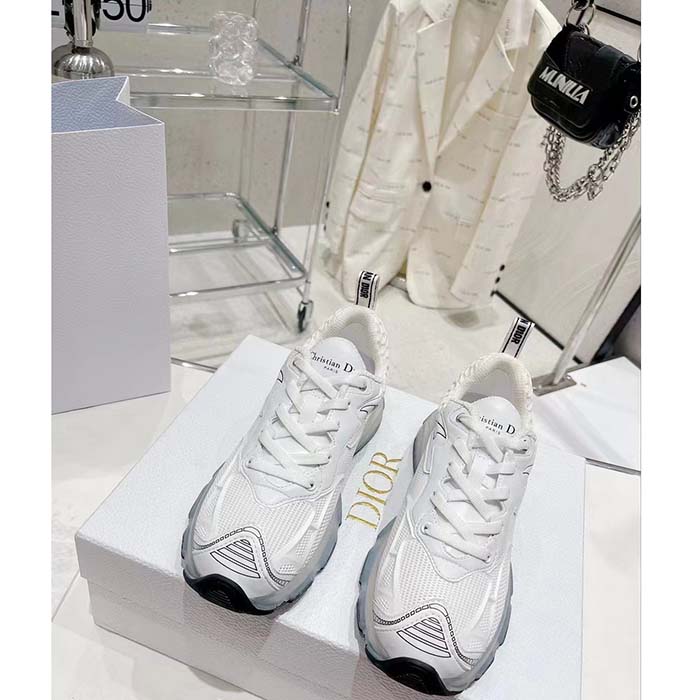 Dior CD Unisex Dior Vibe Sneaker White Technical Fabric Mesh Rubber