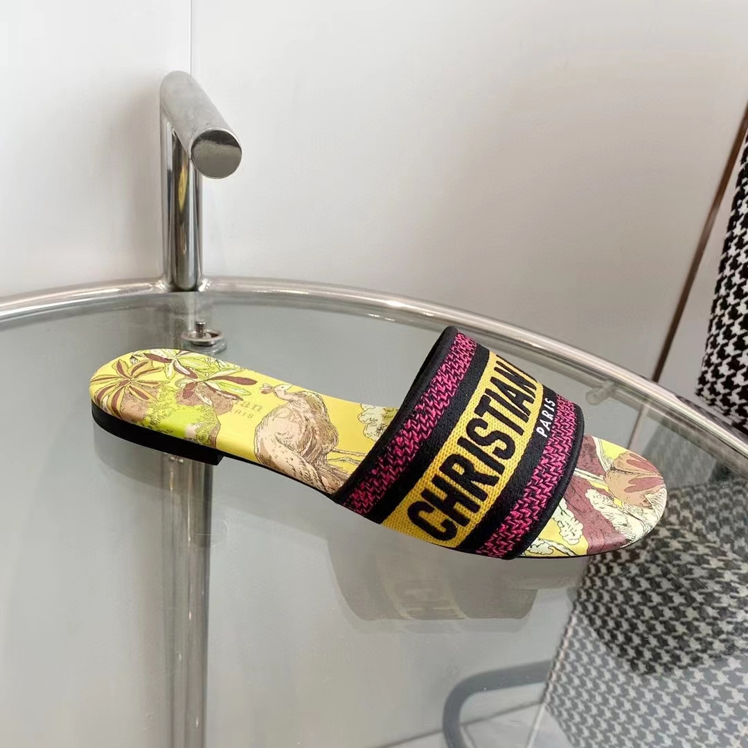 Dior Unisex CD Dway Slide Lime Yellow Multicolor Embroidered Cotton Toile De Jouy Voyage