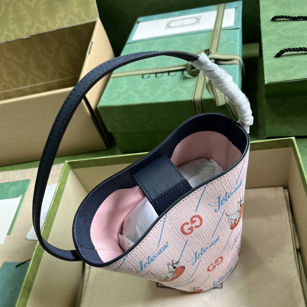 G*u*i children’s printed bucket bag gg the jetsons print pink supreme canvas