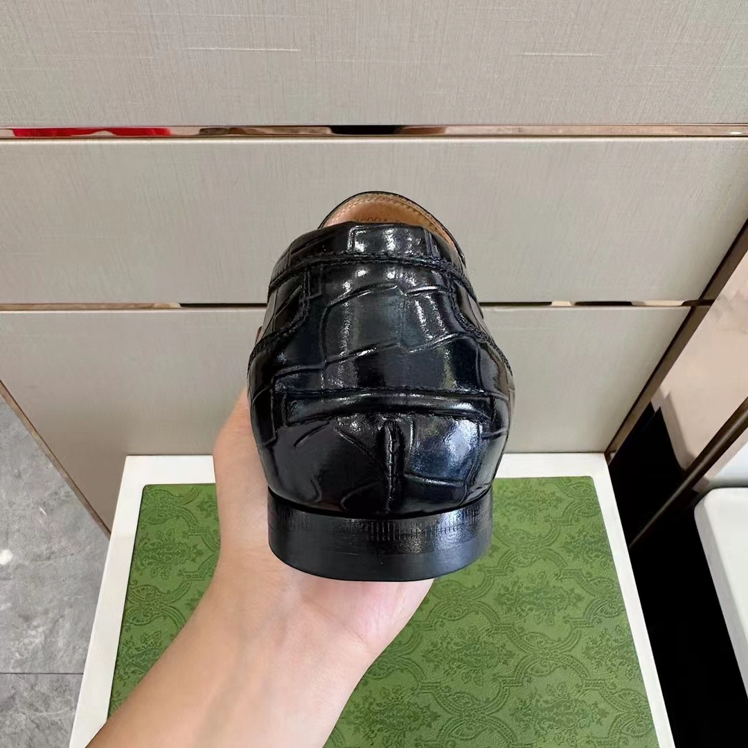 G*u*i unisex gg jordaan crocodile loafer blake construction black horsebit leather flat 1 cm heel