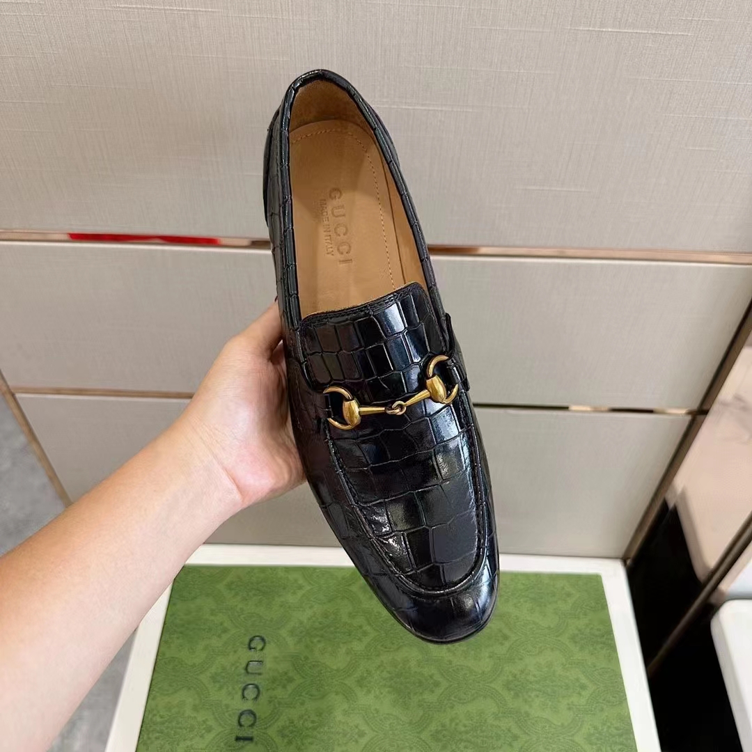 G*u*i unisex gg jordaan crocodile loafer blake construction black horsebit leather flat 1 cm heel