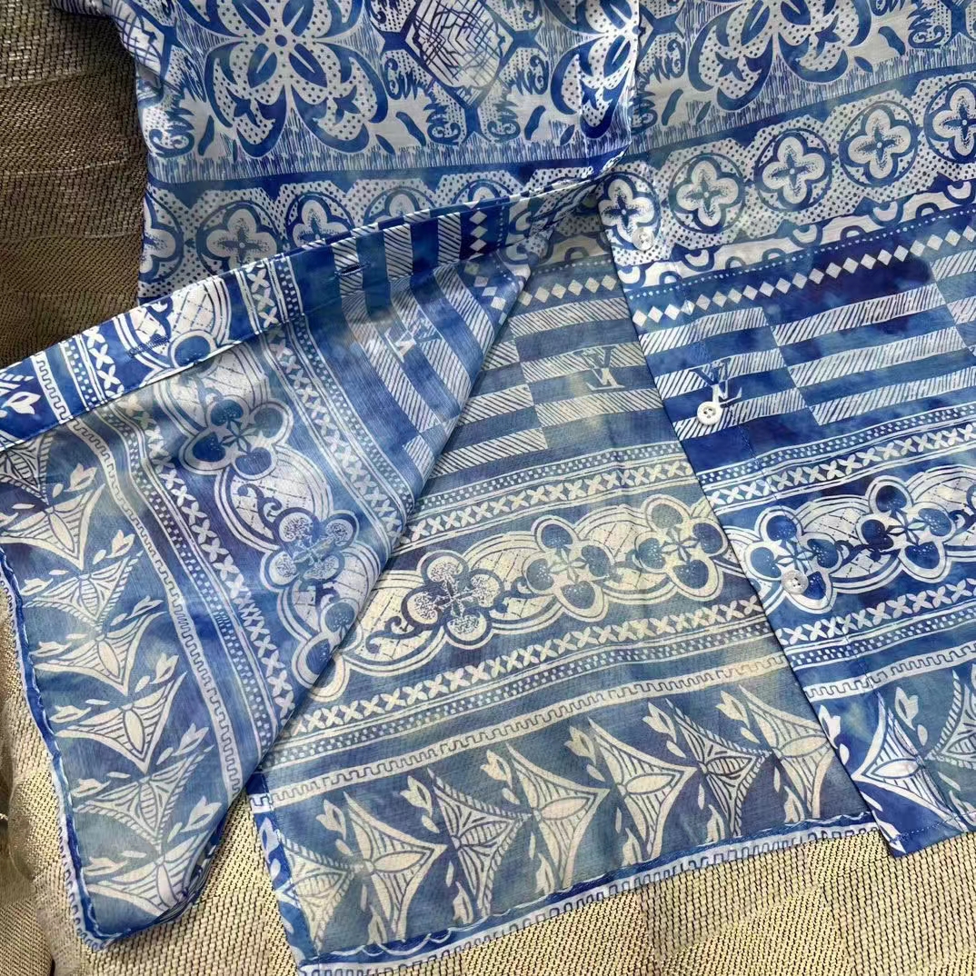 Louis Vuitton LV Men Monogram Tile Short Sleeve Shirt Cotton Blue White Regular Fit