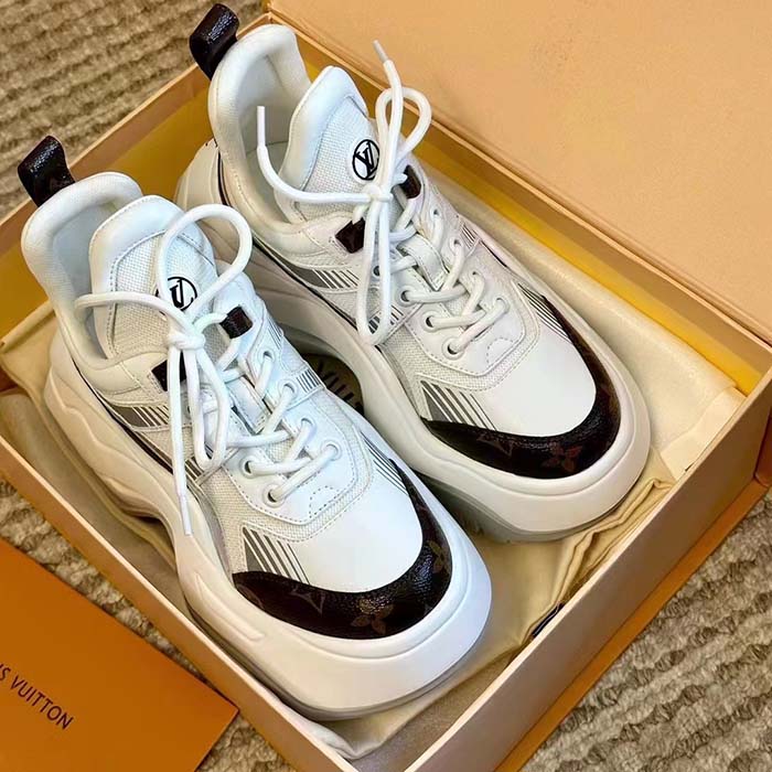 Louis Vuitton Unisex LV Archlight 2.0 Platform Sneaker White Mix of Materials 5 Cm Heel