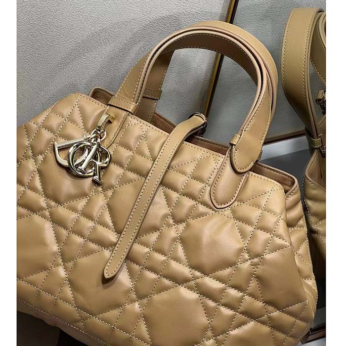 Dior Women CD Medium Dior Toujours Bag Medium Tan Macrocannage Calfskin
