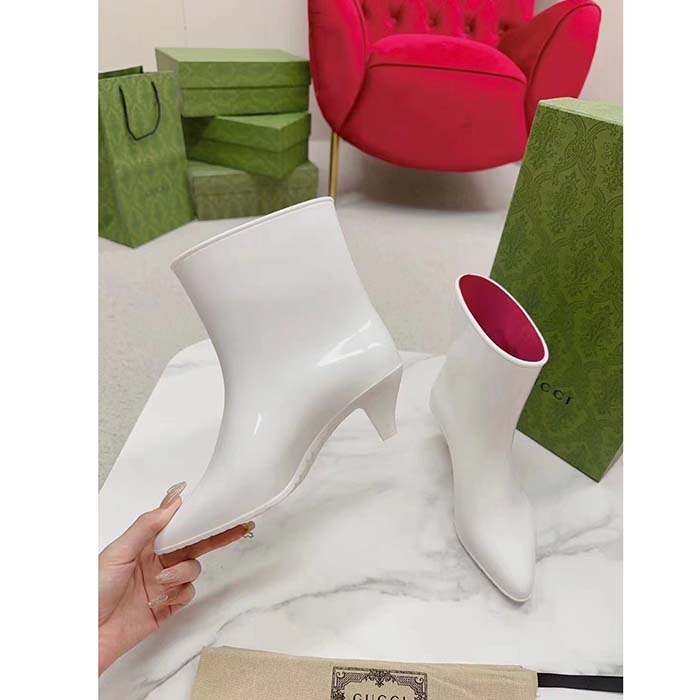 G*u*i women interlocking g ankle boot white shiny rubber matte point toe low-heel