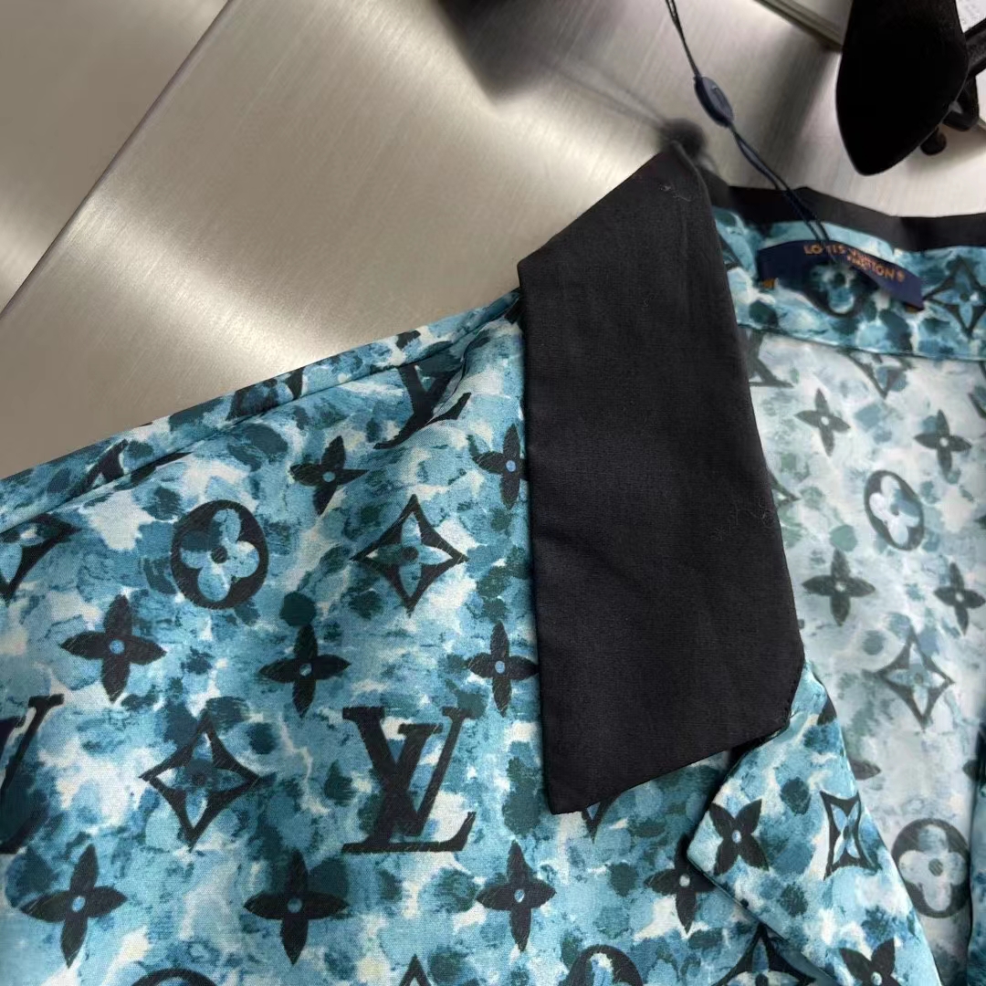 Louis Vuitton Men Monogram Crepe Short-Sleeved Shirt Relaxed Fit Blue Haze