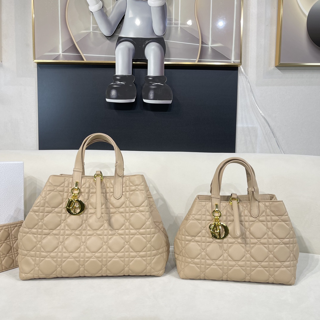 Dior Women CD Large Dior Toujours Bag Powder Beige Macrocannage Calfskin
