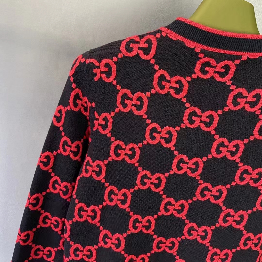 G*u*i women wool bouclé jacquard cardigan blue red gg crewneck long sleeves