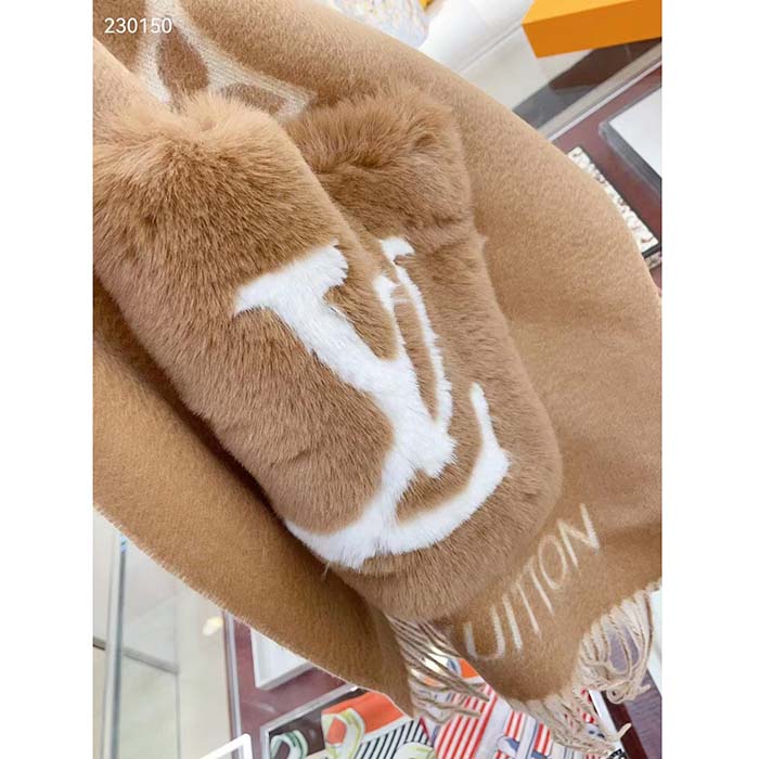 Louis Vuitton Unisex Cold Reykjavik Scarf Cashmere Mink Fur Beige Jacquard LV Initials Monogram Flowers
