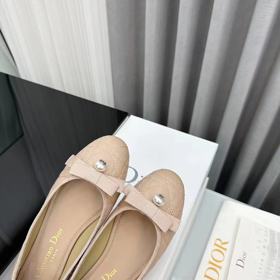 Dior Women CD Dior Ballet Flat Nude Quilted Cannage Calfskin