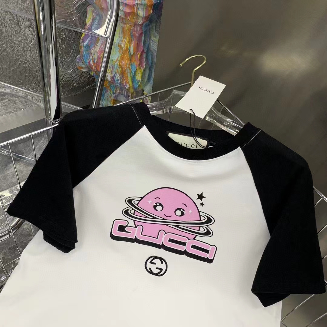 G*u*i gg women cotton jersey short sleeved t-shirt off white black G*u*i planet print crewneck