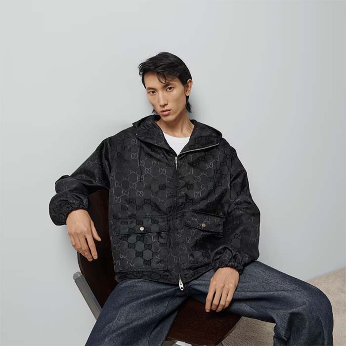 G*u*i men G*u*i off the grid hooded jacket black gg econyl regenerated nylon