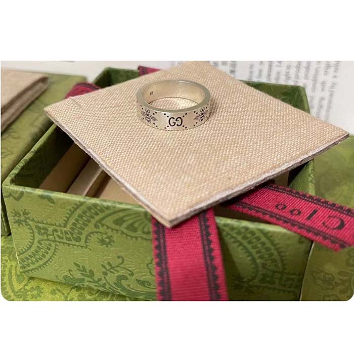 G*u*i unisex gg bee engraved ring 925 sterling silver aged silver-toned hardware