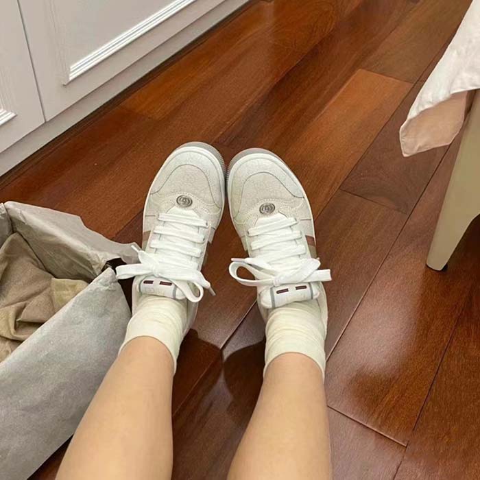 G*u*i unisex screener sneaker white gg supreme canvas rubber sole lace-up low heel