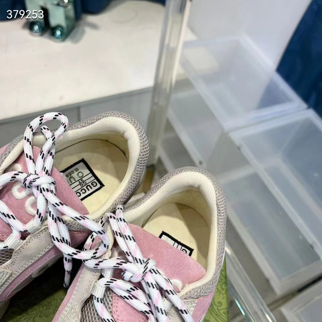 G*u*i women gg run sneaker ivory pink suede interlocking g bi-color rubber lace-up low-heel