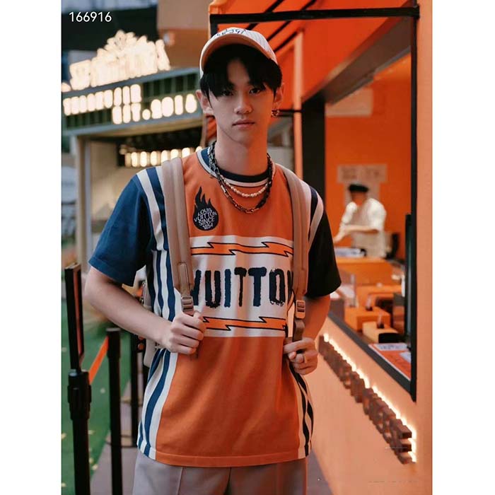 Louis Vuitton LV Men Short-Sleeved Cotton T-Shirt Orange Regular Fit Vuitton Jacquard Signature