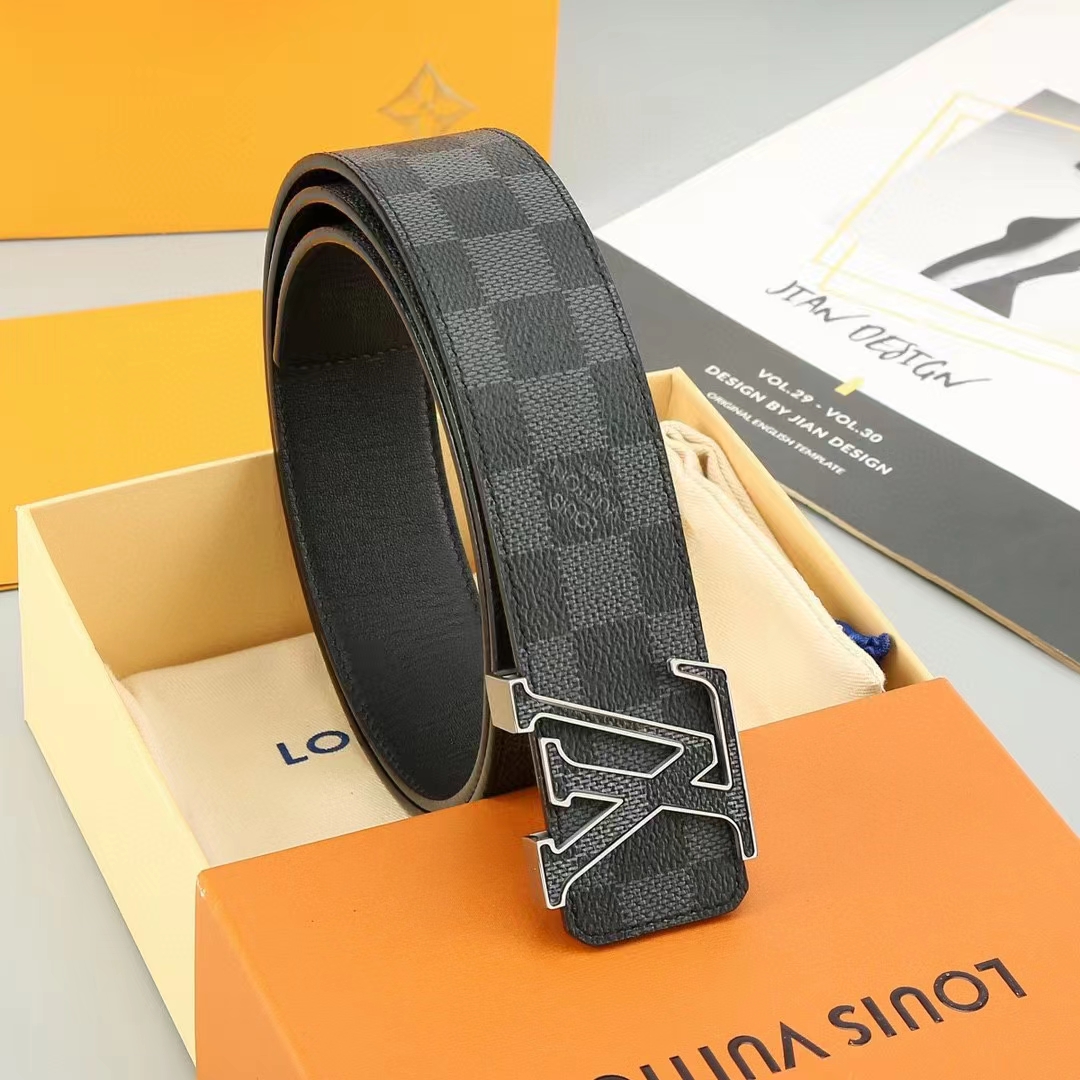 Louis Vuitton Unisex LV Initiales 40 MM Reversible Belt Onyx Black Calf Leather Damier Infini Canvas