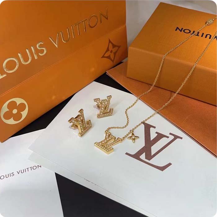 Louis Vuitton Women LV Iconic Pearls Necklace Pearl-Encrusted LV Initials Monogram Flower Charms
