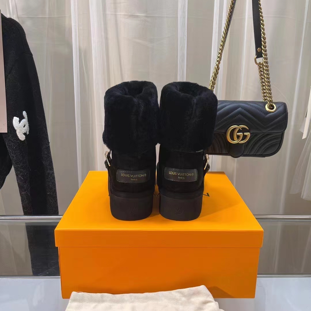 Louis Vuitton Women LV SKI Aspen Platform Ankle Boot Black Suede Calf Leather Shearling