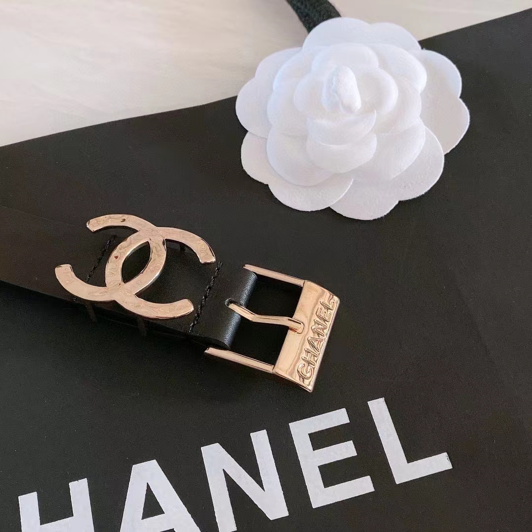 Chanel Women CC Chain Belt Calfskin Leather Gold-Tone Metal Strass Black