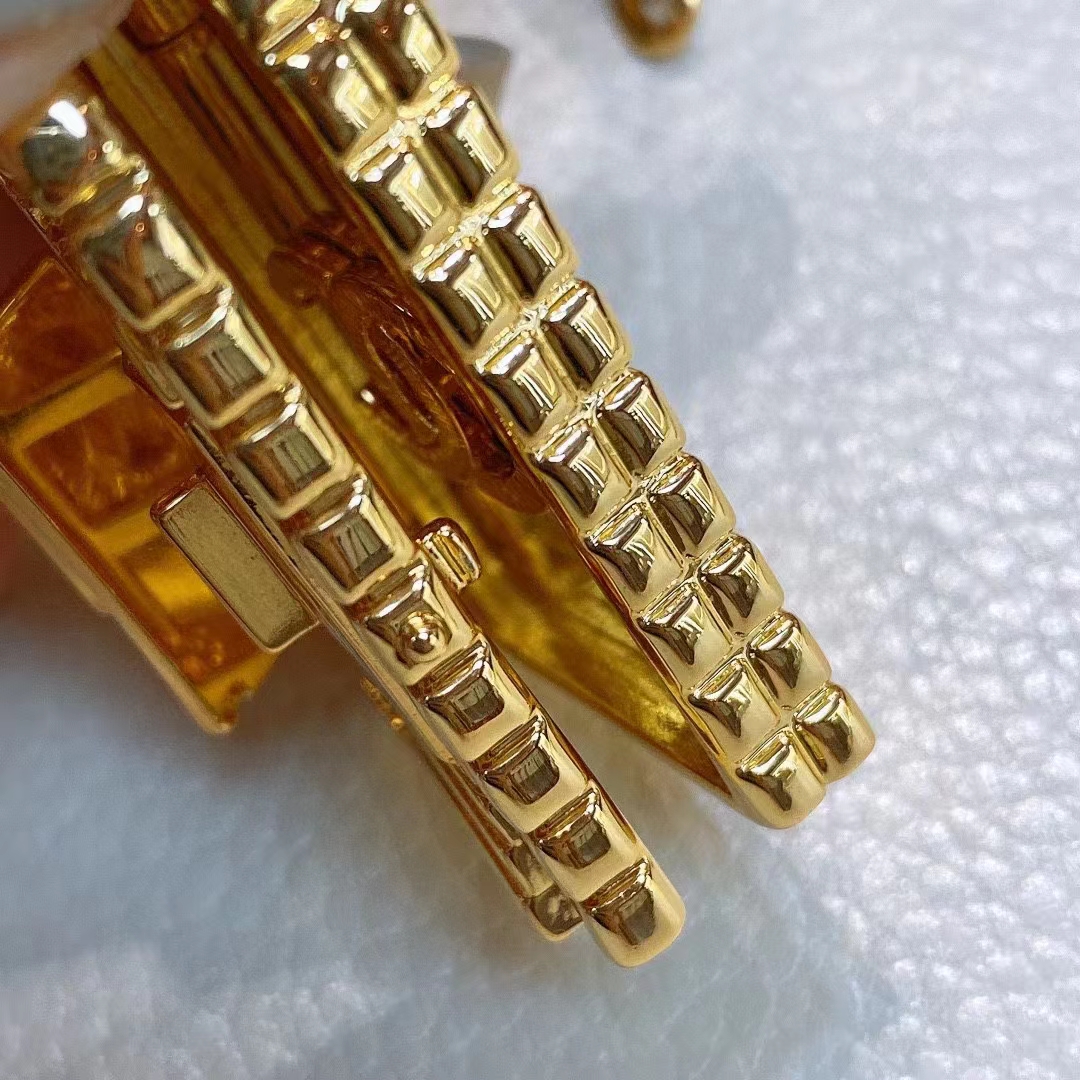 Chanel Women CC Chain Belt Metal Gold Tone Ruthenium