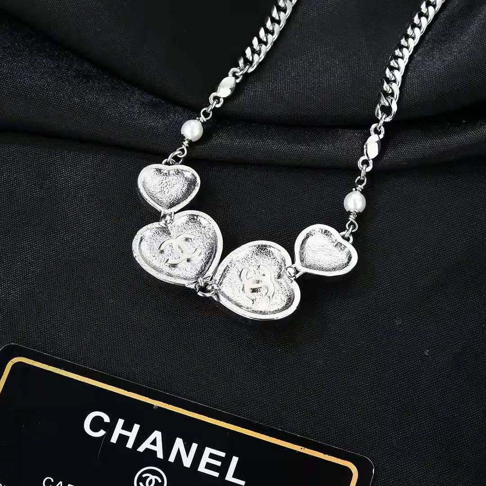 Chanel Women Choker in Metal Glass Pearls and Strass