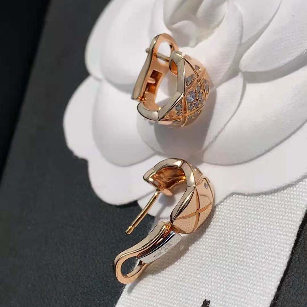 Chanel Women Coco Crush Earrings in 18K Beige Gold