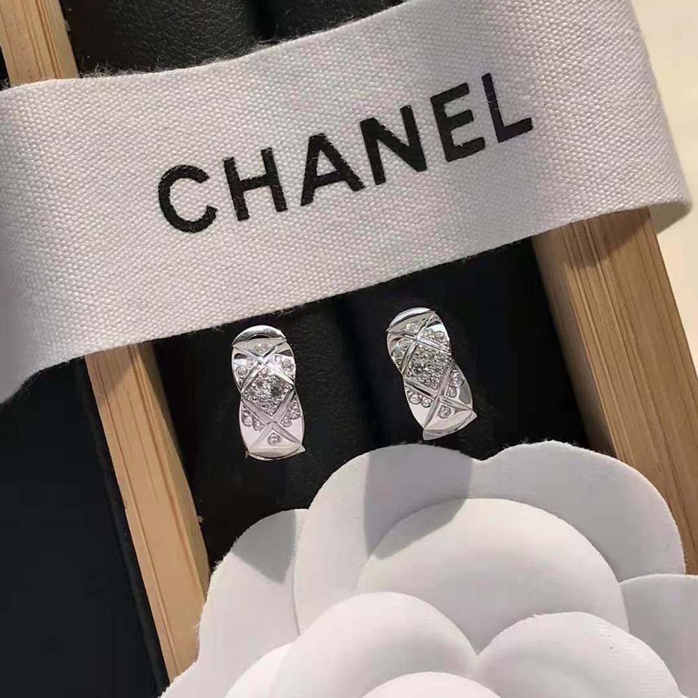 Chanel Women Coco Crush Earrings in 18K White Gold