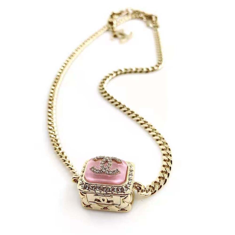 Chanel Women Pendant Necklace in Metal Resin and Strass