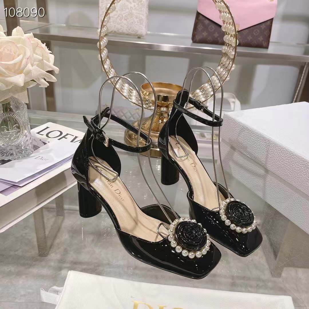 Dior Women CD Dior Rose Pump Black Patent Calfskin White Resin Pearls