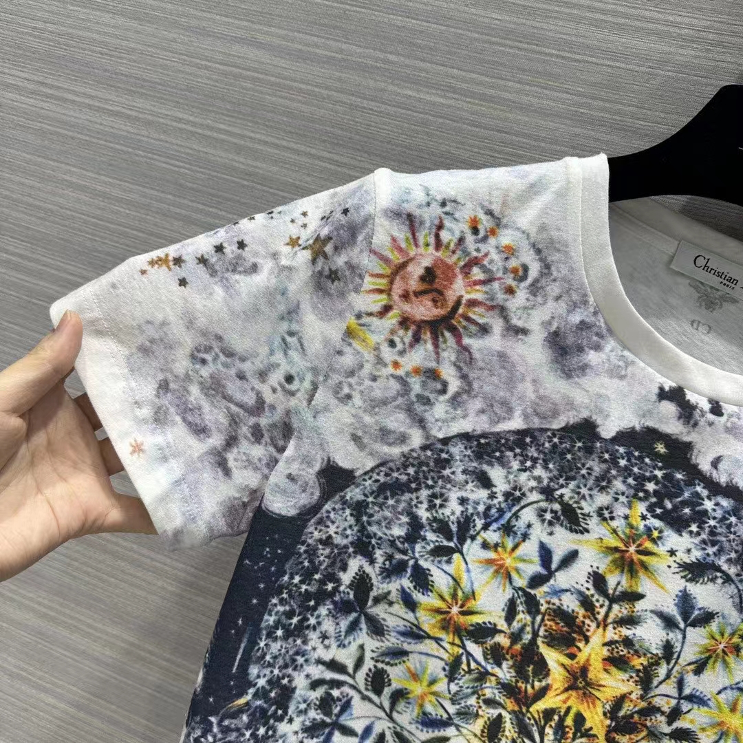 Dior Women CD T-Shirt White Cotton Jersey Multicolor Tarot L’Étoile Motif