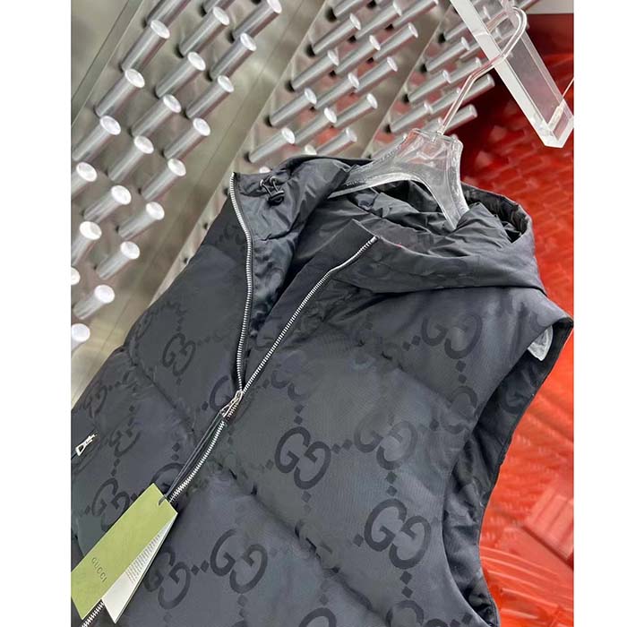 G*u*i women jumbo gg canvas vest padding front pockets zip closure hood zip pocket