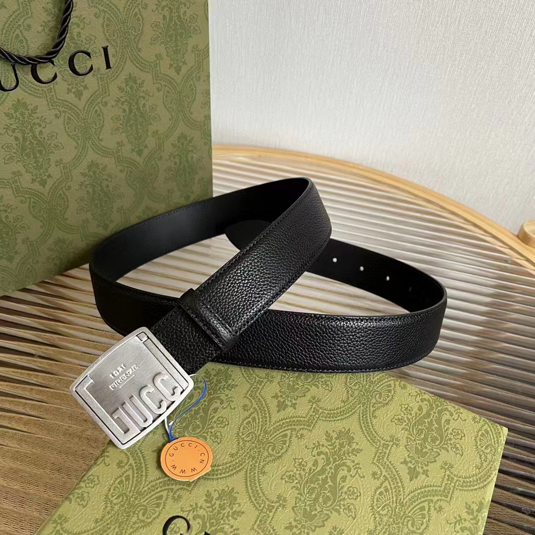 G*u*i unisex gg belt G*u*i plaque buckle black leather palladium-toned hardware