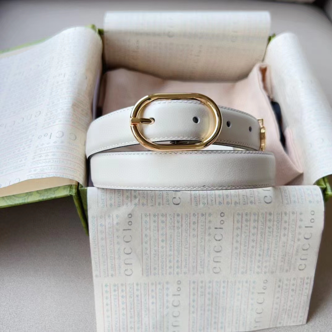 G*u*i unisex gg belt round interlocking g white leather oval buckle 2.3 cm width