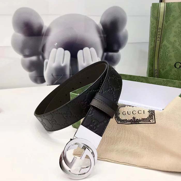G*u*i unisex gg reversible G*u*i signature belt black leather reverses to brown leather