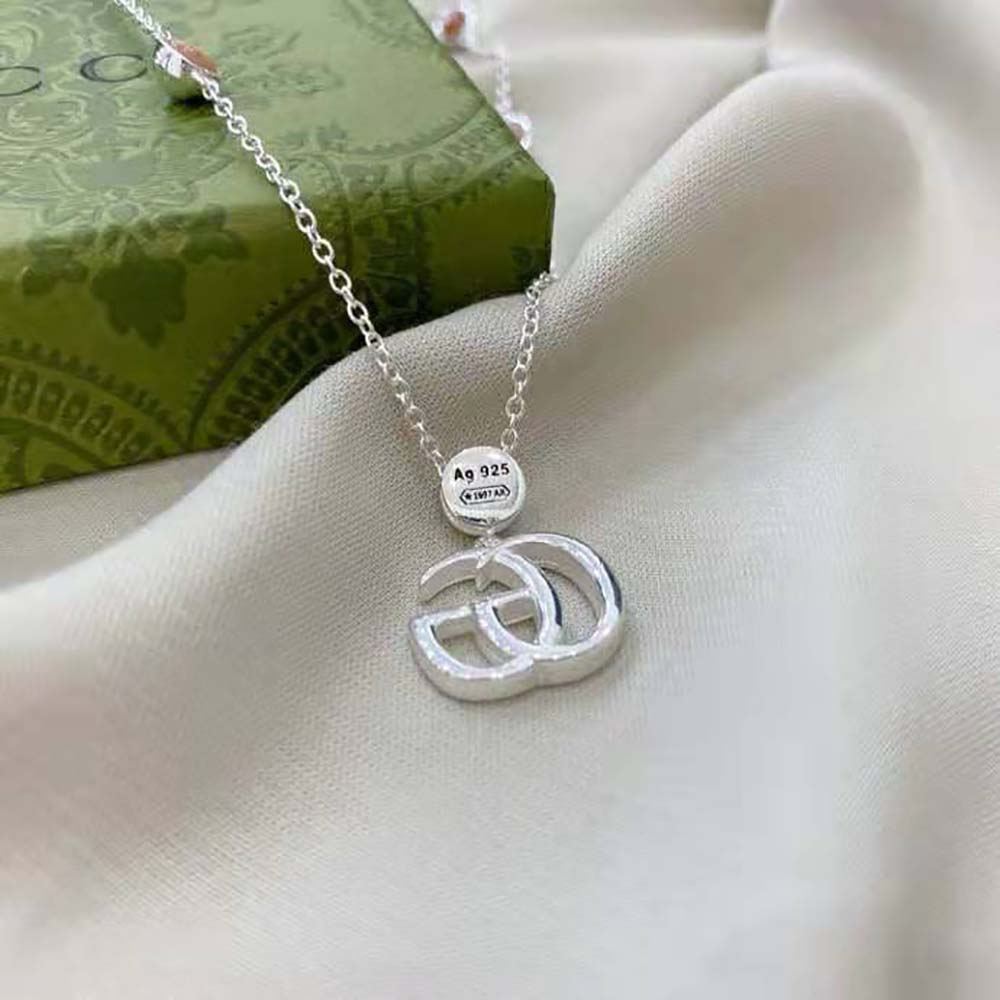 G*u*i women double g mother of pearl necklace