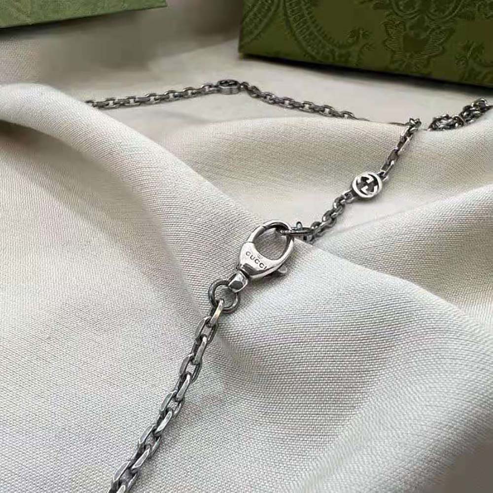 G*u*i women double g necklace