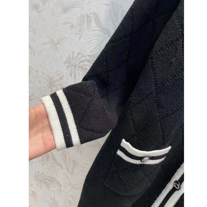 G*u*i women gg extra fine wool piquet coat collarless long sleeves two front pockets