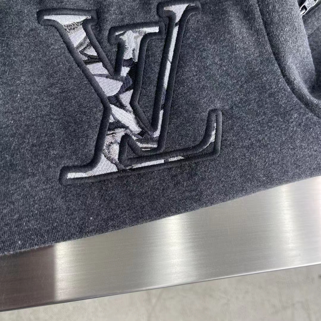 Louis Vuitton Women LV SKI Cotton Crewneck Regular Fit Monogram Ice Flower