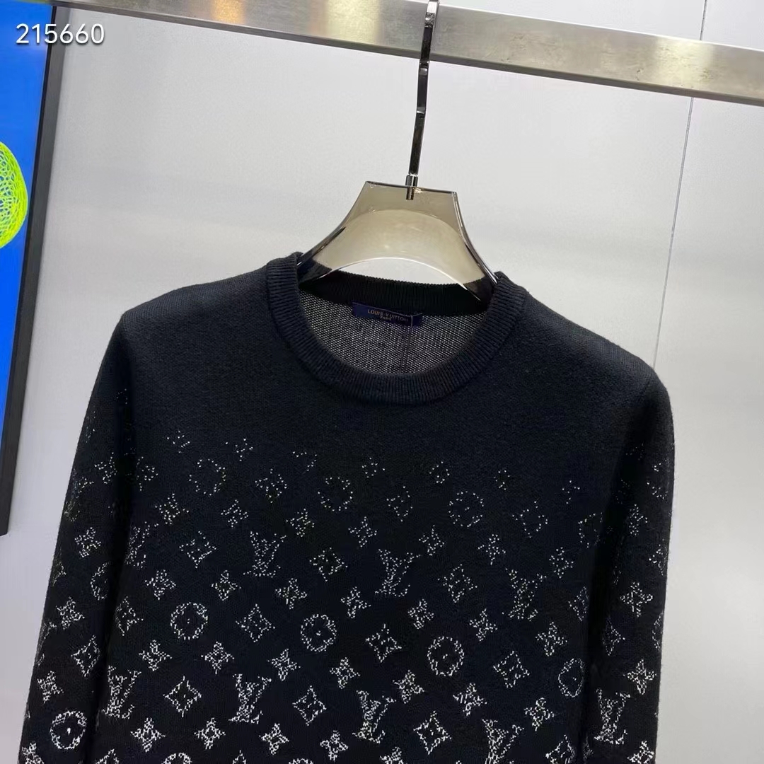 Louis Vuitton Men Lvse Monogram Degrade Crewneck Cotton Black White Slightly Loose Fit
