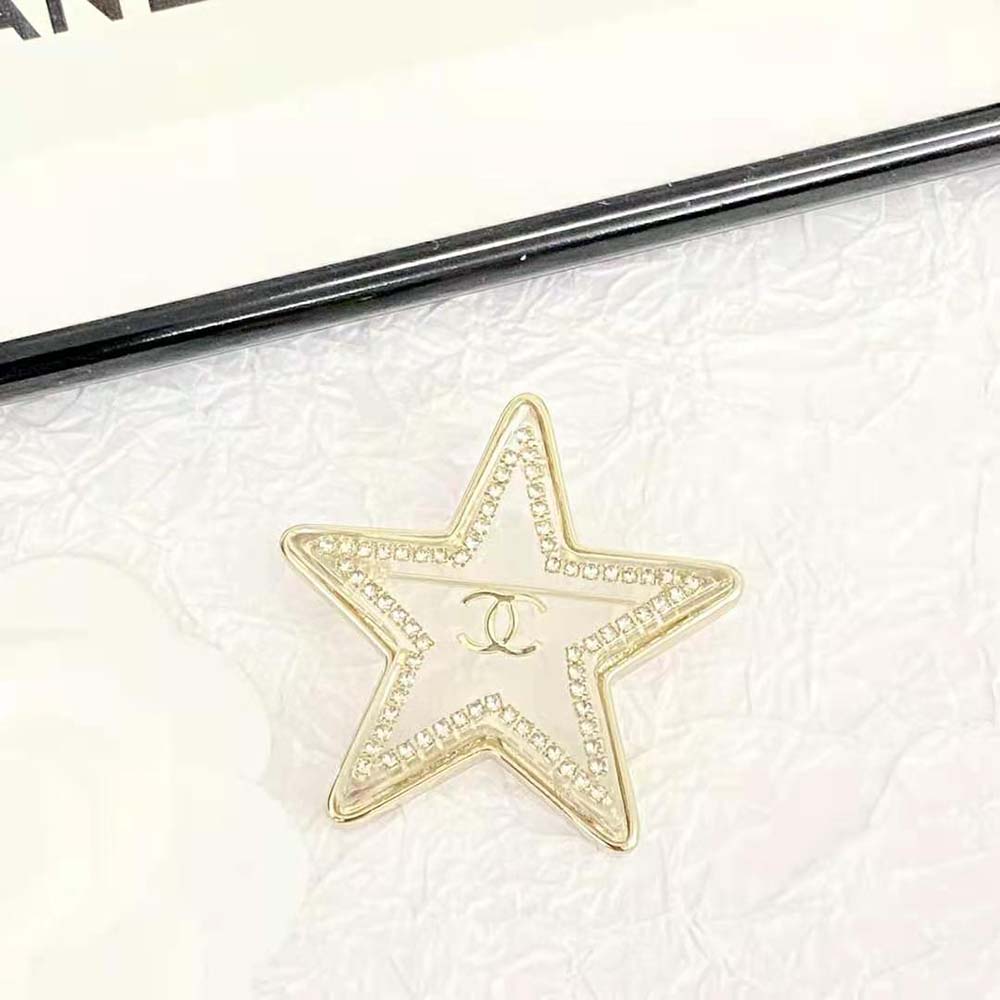 Chanel Women Brooch in Metal Resin and Diamantés