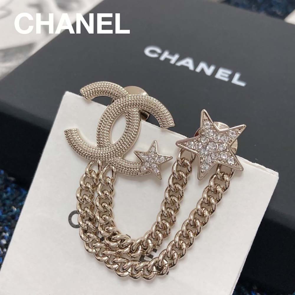 Chanel Women CC Brooch Metal Resin Diamantés Stars Gold Tone Metal