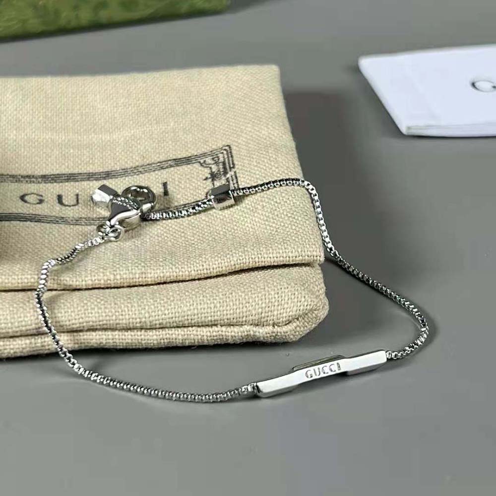 g*u*i women link to love bracelet with Di*m*nds in white gold