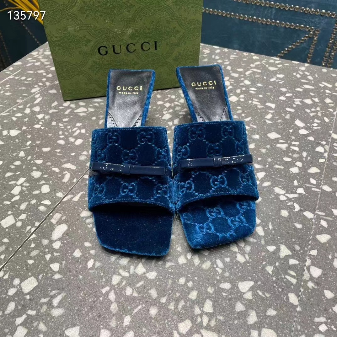 G*u*i women’s gg slide sandal blue gg velvet square toe low 4.3 cm heel