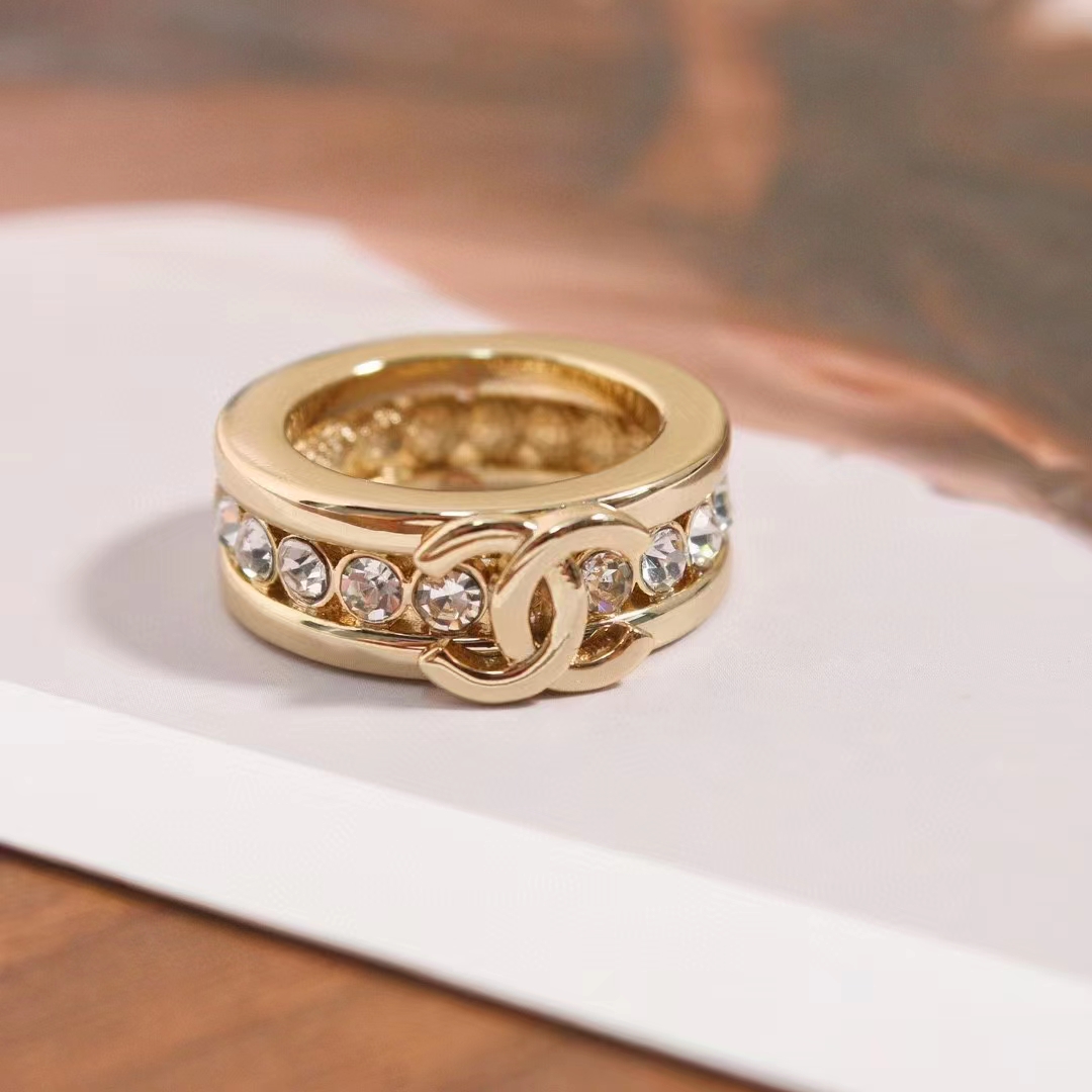 Chanel Women CC Ring Metal Strass Gold Crystal