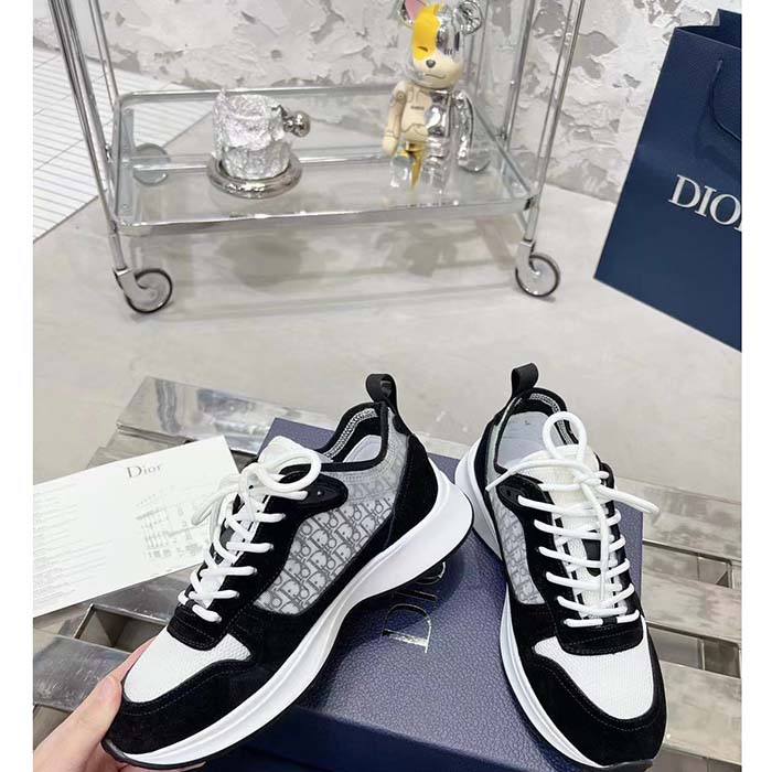 Dior Unisex B25 Runner Sneaker Black Suede White Technical Mesh Black Oblique Canvas Reference: 3SN259YUH_H960