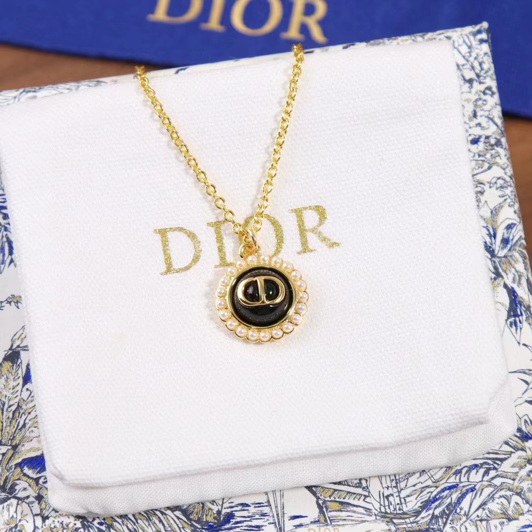 Dior Women Petit CD Baroque Necklace White Resin Pearls Black Glass